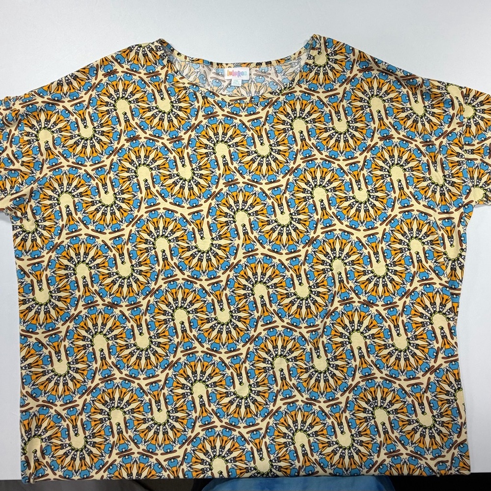 LuLaRoe Disney Goofy Irma Tunic Women’s 2XL Graphic High Low Disneybound Tee